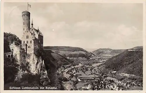 Schloss Lichtenstein mit Echaztal gl1935 142.423