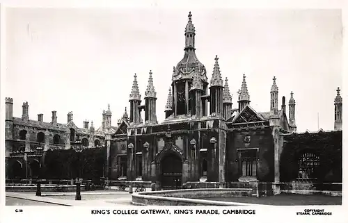 England: Cambridge - King's College Gateway ngl 146.609
