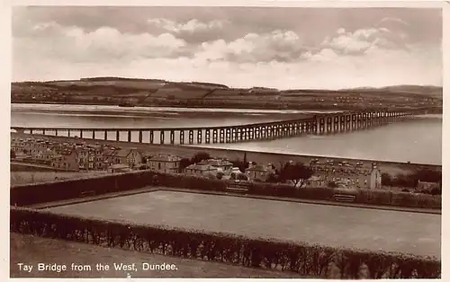 Schottland: Dundee - Tay Bridge from the West ngl 146.949