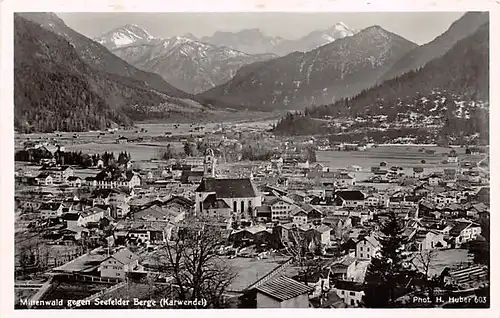 Mittenwald Panorama gegen Seefelder Berge ngl 143.855