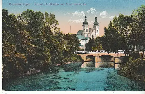 Donaueschingen kathol.Stadtkirche nit Schützenbrücke gl1931 D0352