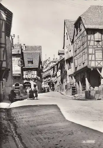 Riquewihr (Haut Rhin) Rue du Général de Gaulle ngl D0813