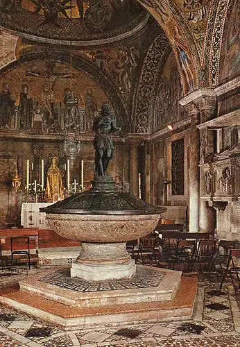 Venezia Basilica di S.Marco Battistero ngl D6020