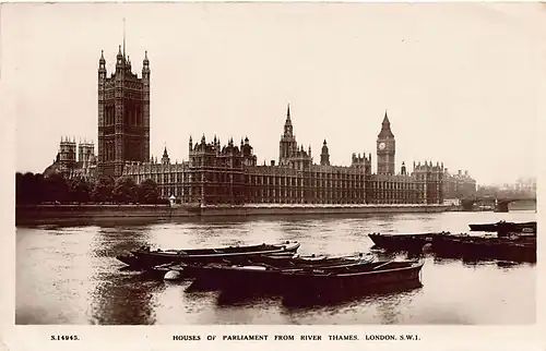 England: London Houses of Parliament from River Thames gl1926 147.302