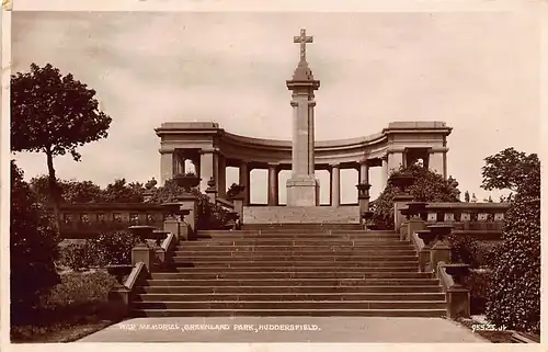 England: Huddersfield - Greenland Park, War Memorial gl1933 146.733