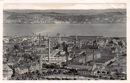 Schottland: Dundee - Panorama and the Hills of Fife gl1956 146.959