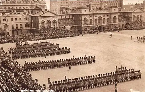 England: London Trooping the colour gl1954 147.366