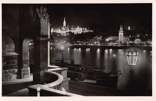 Budapest Panorama in Abendbeleuchtung / Látkép esti világitásban ngl 150.062