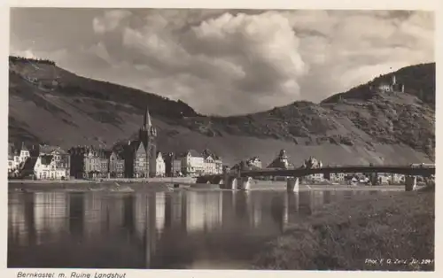 Bernkastel mit Ruine Landshut gl1934 218.809