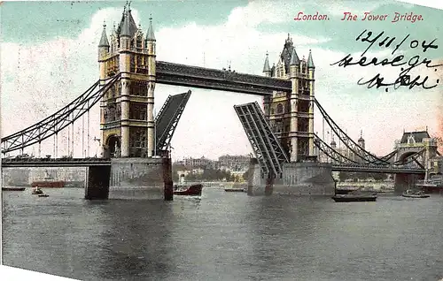 England: London The Tower Bridge gl1904 147.455