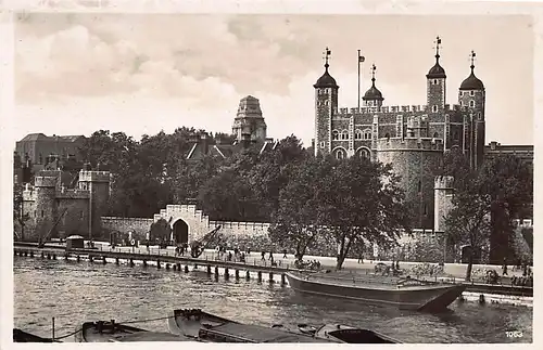 England: London The Tower ngl 147.496