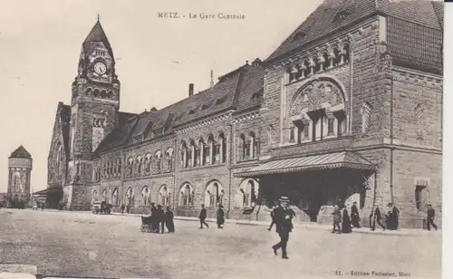 Metz - La Gare Centrale ngl 222.657