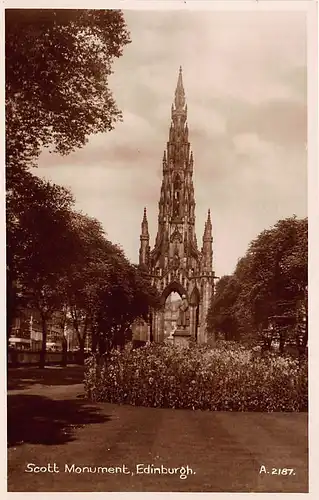 Schottland: Edinburgh - Scott Monument ngl 146.903