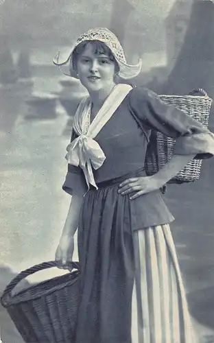 Niederlande: Trachten ngl 147.990