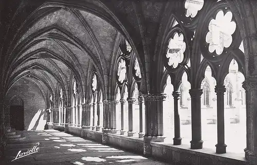 Bayonne (Pyrénnées-Atlantiques) Intérieur du Cloitre ngl D8178