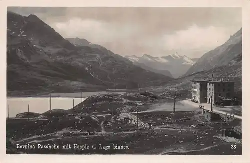 Bernina Passhöhe mit Hospiz und Lago bianco ngl 148.872