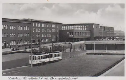 Duisburg Hauptbahnhof mit Straßenbahntunnel gl1941 219.925