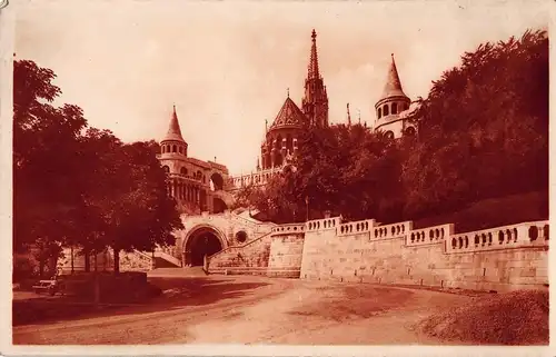 Budapest Matthias-Kirche mit Fischereibastei/ Mátyás templom ngl 150.021