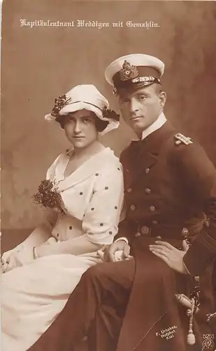 Kapitänleutnant Weddigen mit Gemahlin ngl 151.296