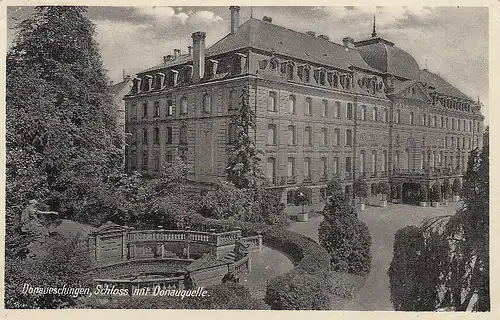 Donaueschingen Schloss und Donauquelle gl1931 D3696