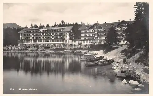 Hotel Eibsee mit Kanus ngl 155.262