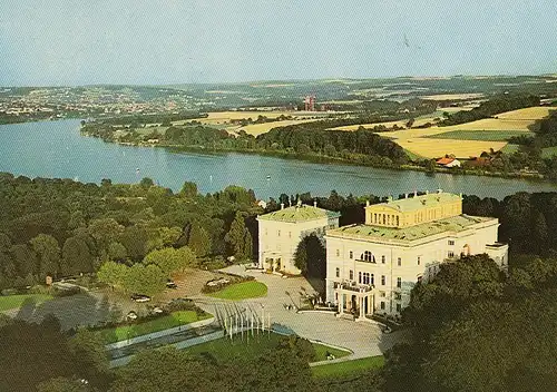 Essen Villa Hügel mit Baldeneysee ngl D5174