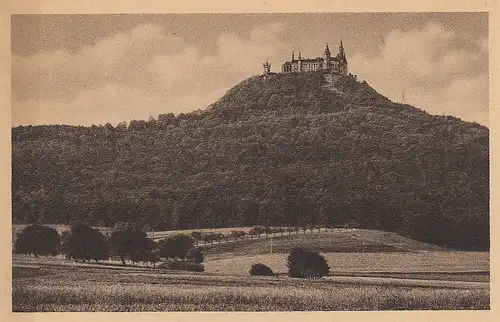 Burg Hohenzollern von Norden ngl D6215