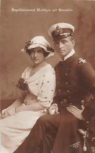 Kapitänleutnant Weddigen mit Gemahlin ngl 151.299