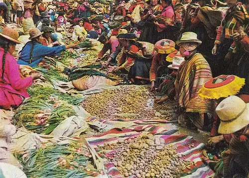 Perú Market scene in Cusco ngl D6132