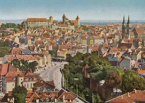 Nürnberg Blick zur Burg u.zur Sebalduskirche ngl D6488