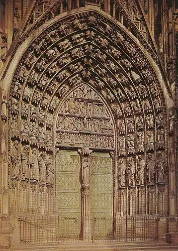 Strasbourg La Cathédrale, Portail central ngl D6788