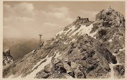 Bayer.Zugspitzbahn Blick auf Ostgipfel gl1934 D5932