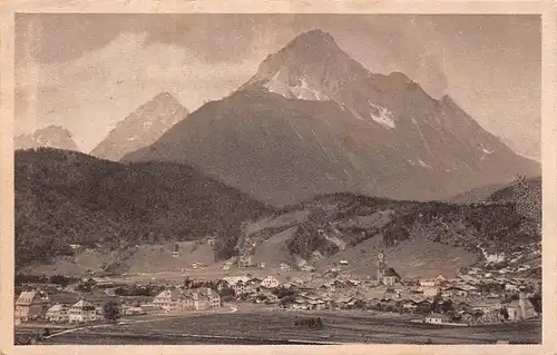 Mittenwald mit Wetterstein und Öfelekopf gl1924? 155.122