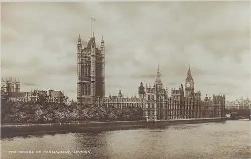 London Houses of Pariament and the River Thames ngl D8390