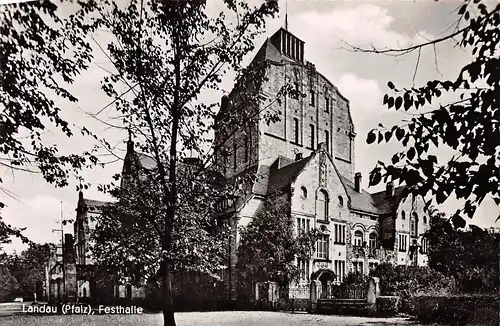 Landau in der Pfalz - Festhalle ngl 156.517