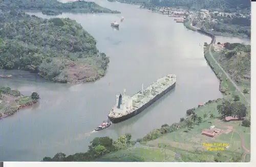 Panama Kanalzone Frachtschiff nähert sich Gamboa ngl 223.597