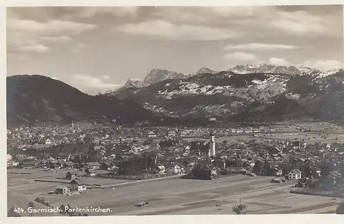 Garmisch-Partenkirchen Panorama ngl D9395