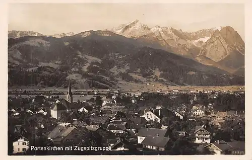 Partenkirchen mit Zugspitzgruppe gl1932 155.018