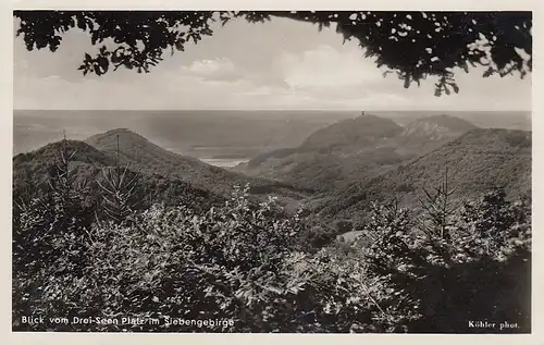 Blick vom Drei-Seen Platz im Siebengebirge gl1937 E0662