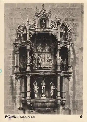 München, Rathausturm mit Glockenspiel gl1953 D8842