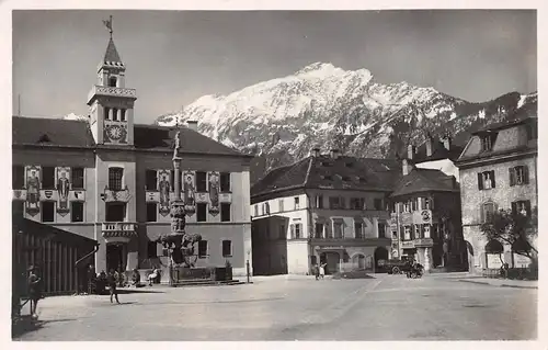 Bad Reichenhall - Rathausplatz mit dem Hohenstaufen ngl 155.162