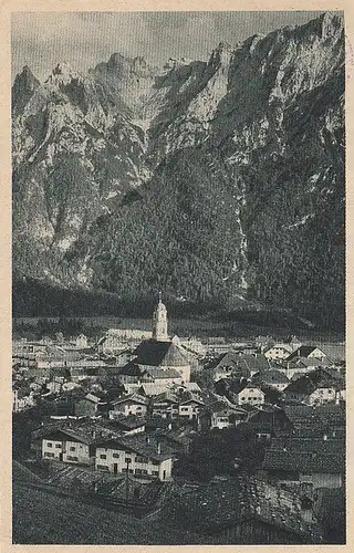 Mittenwald an der Isar mit Karwendelgebirge gl1922 D9516