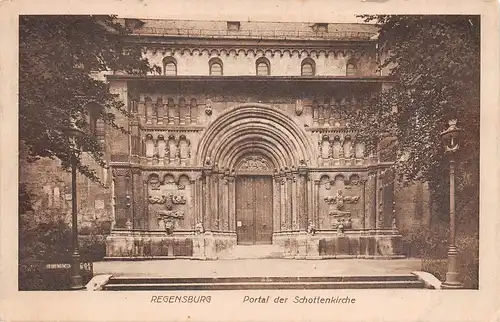 Regensburg/Donau - Portal der Schottenkirche gl19? 155.795