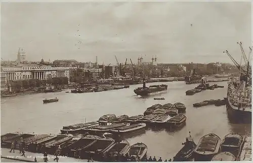 The Pool of London From London Bridge ngl E1887