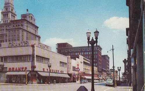 Davenport, Iowa, Second Street, looking east gl1923 E0685
