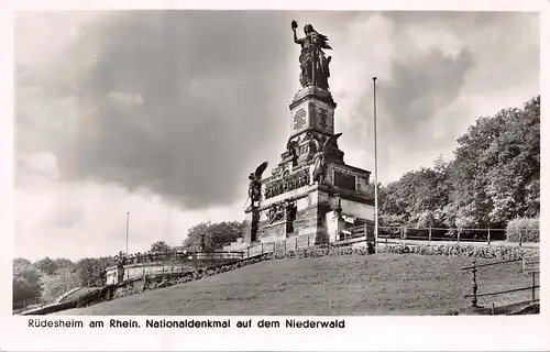 Rüdesheim am Rhein Nationaldenkmal auf dem Niederwald ngl 159.628