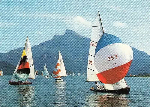 Segelsport am Mondsee mit Schafberg , Salzkammergut gl1973 E1356