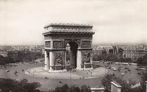 Paris, Le Arc de triomphe de l'Etoile Etoile Square ngl E0456