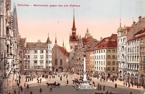 München Marienplatz gegen das alte Rathaus ngl 163.039