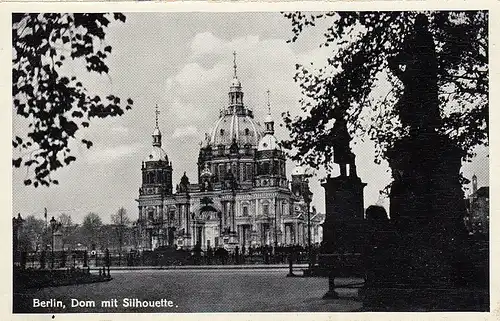 Berlin, Dom mit Silhouette ngl E1275
